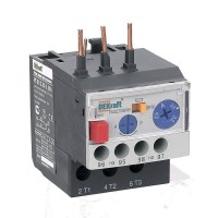 Реле электротепловое РТ-03 для контактаров 09-18A 4.50-6.30А SchE 23112DEK